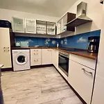 Eifelstein, Mit Whirlpool Und Ofen *
