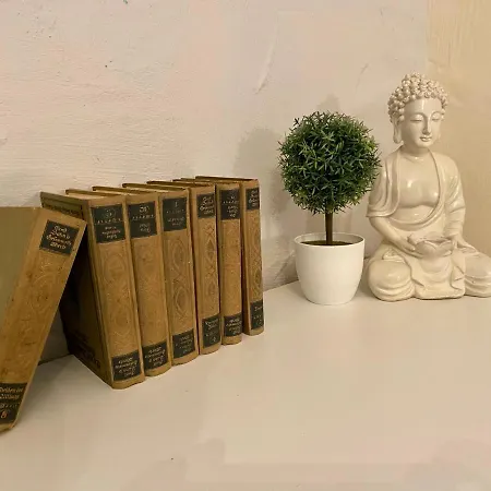 Eifelstein, Mit Whirlpool Und Ofen דירה